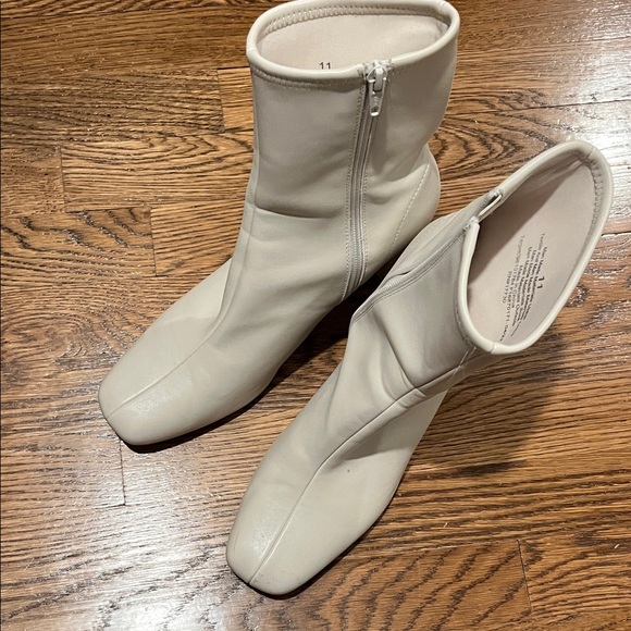 a new day Women's Cream Ankle Boots - Picture 3 of 4